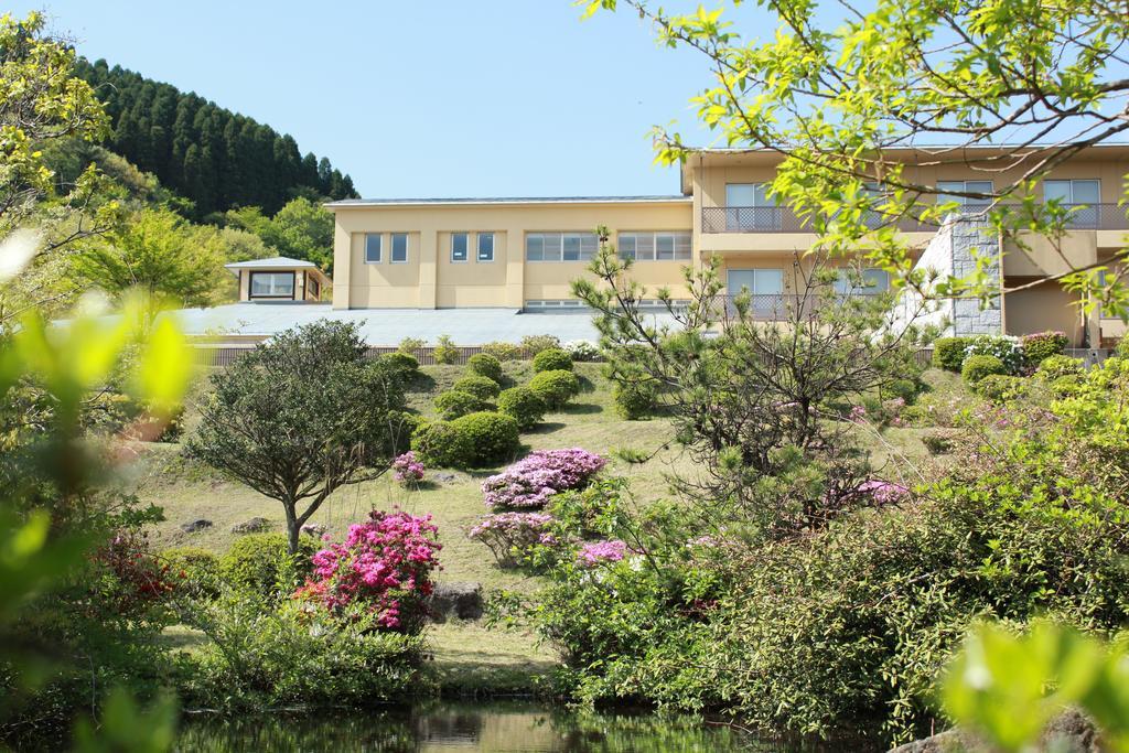 Kuju Kogen Hotel Taketa Exteriér fotografie